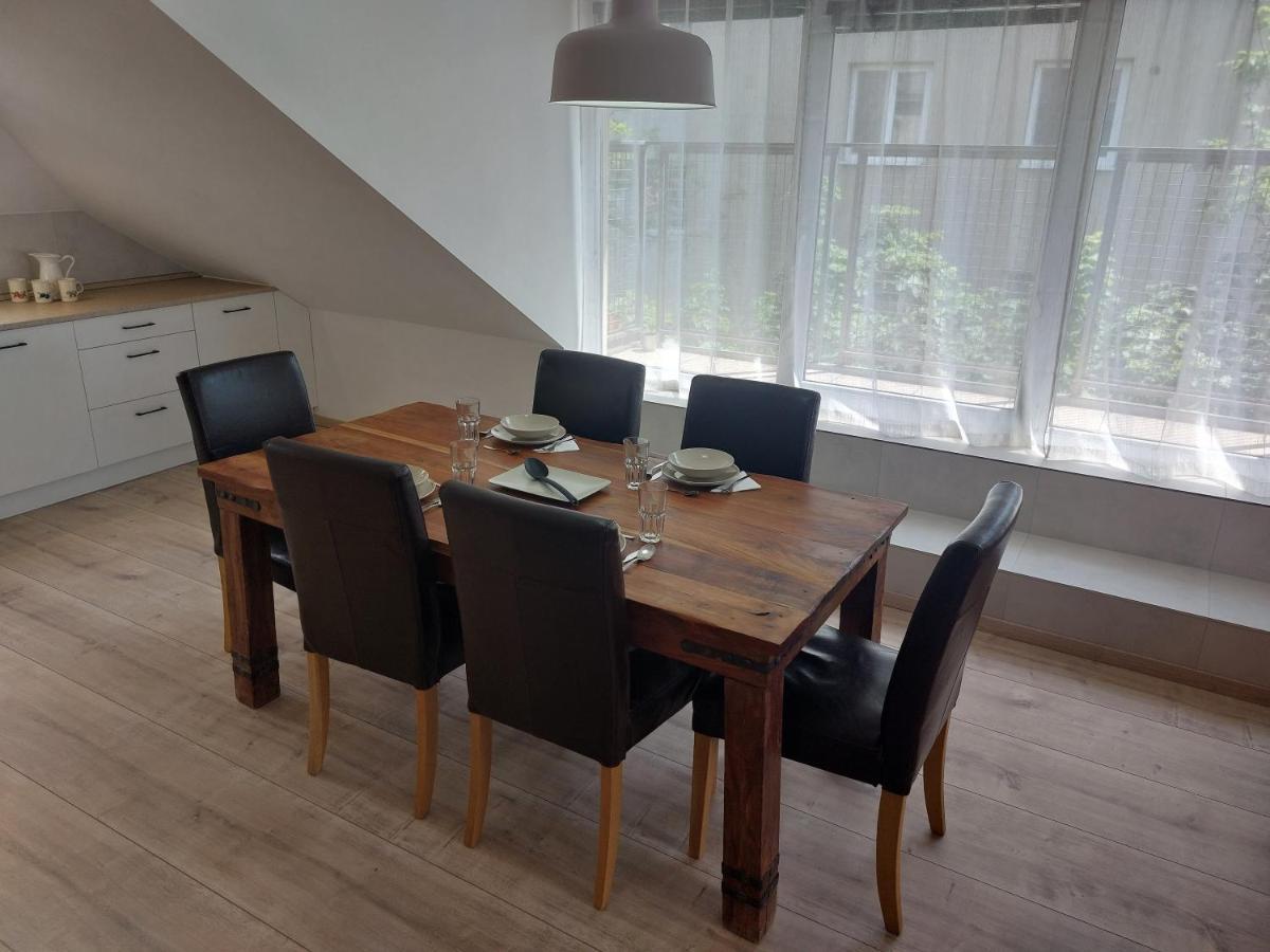 Útulný apartmán v Bratislava 4 Esterno foto