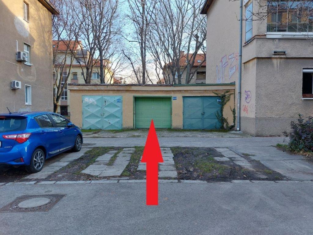 Útulný apartmán v Bratislava 4 Esterno foto
